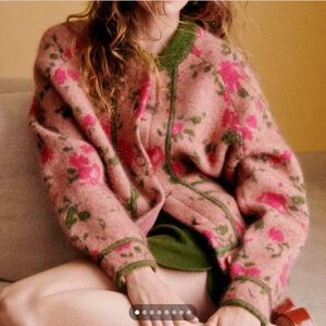 ISO Sezane Noah in Garden Flowers